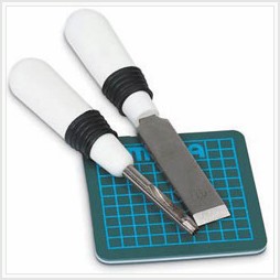 Buttonhole Cutter & Mat Set 3 Piece